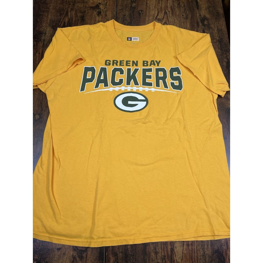 NFL Team Apparel Green Bay Packers NFL Football T-Shirt Men's Large Yellow NFC